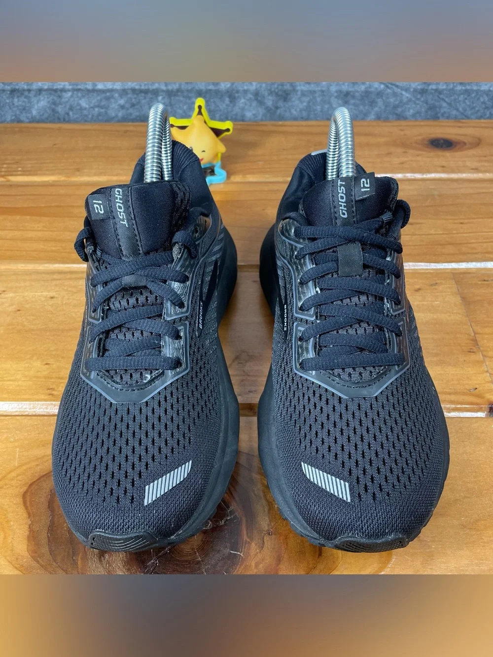 Brooks Ghost 12 Womens Size 7 B Black Gray Running Shoes Sneakers 1203051B040 - Picture 6 of 16